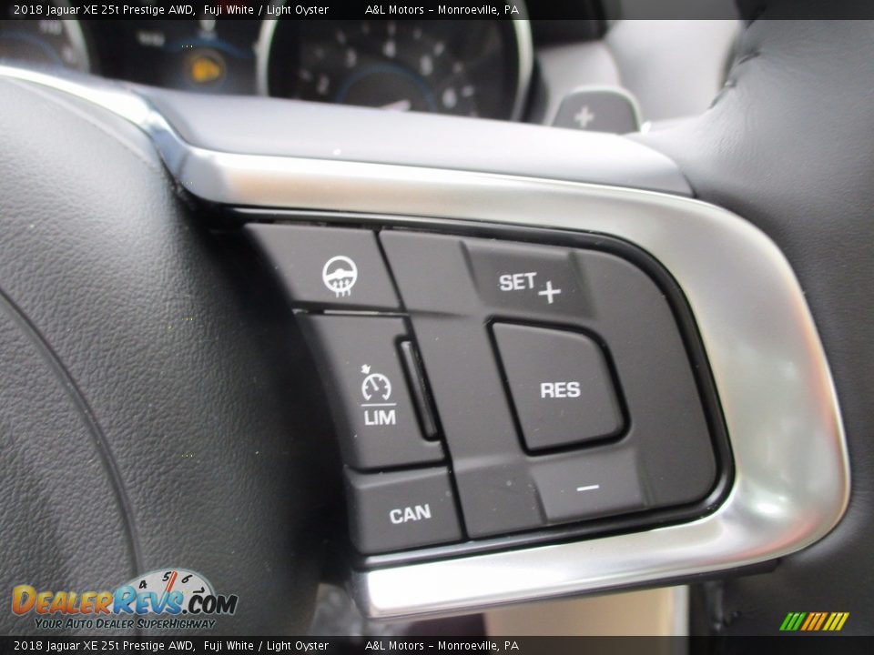 Controls of 2018 Jaguar XE 25t Prestige AWD Photo #17