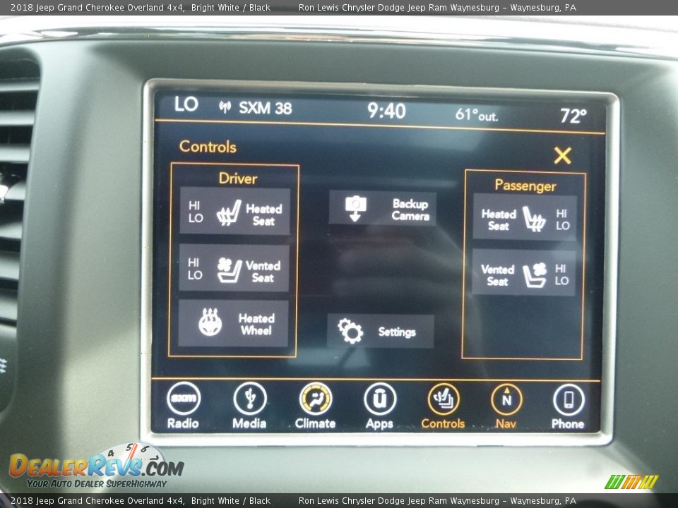 2018 Jeep Grand Cherokee Overland 4x4 Bright White / Black Photo #19