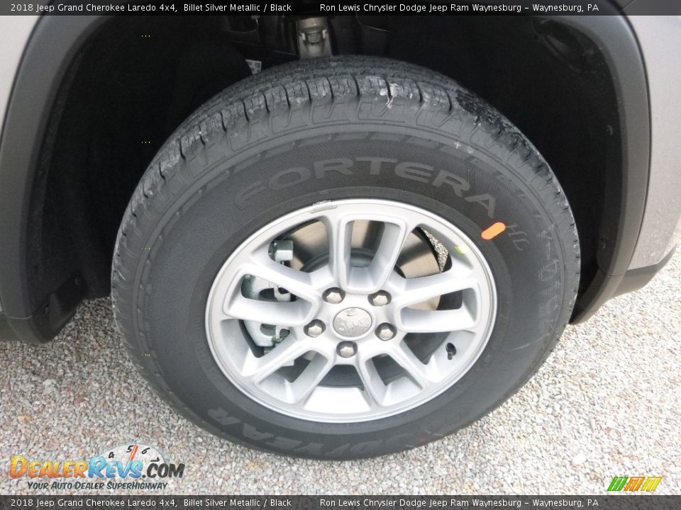 2018 Jeep Grand Cherokee Laredo 4x4 Billet Silver Metallic / Black Photo #9
