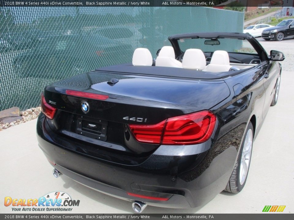 2018 BMW 4 Series 440i xDrive Convertible Black Sapphire Metallic / Ivory White Photo #3