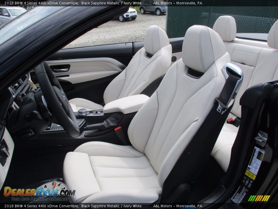 Front Seat of 2018 BMW 4 Series 440i xDrive Convertible Photo #14