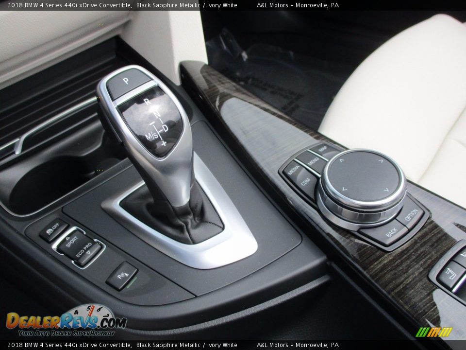 2018 BMW 4 Series 440i xDrive Convertible Shifter Photo #18