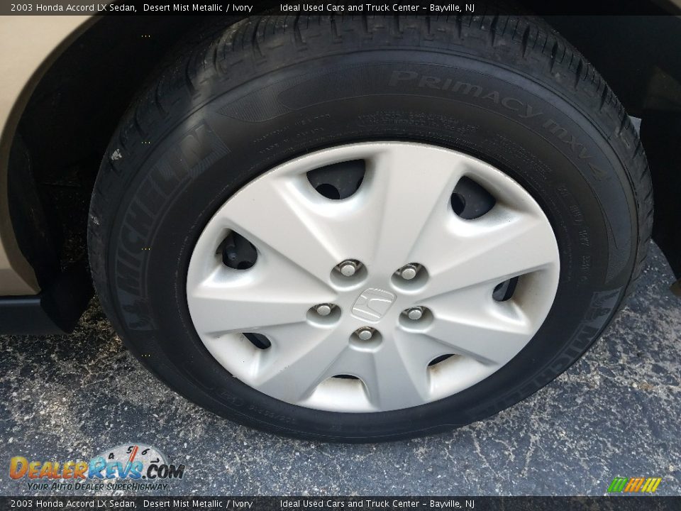 2003 Honda Accord LX Sedan Desert Mist Metallic / Ivory Photo #3