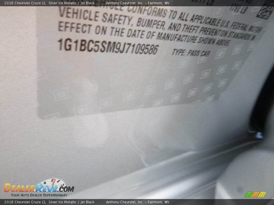 2018 Chevrolet Cruze LS Silver Ice Metallic / Jet Black Photo #17