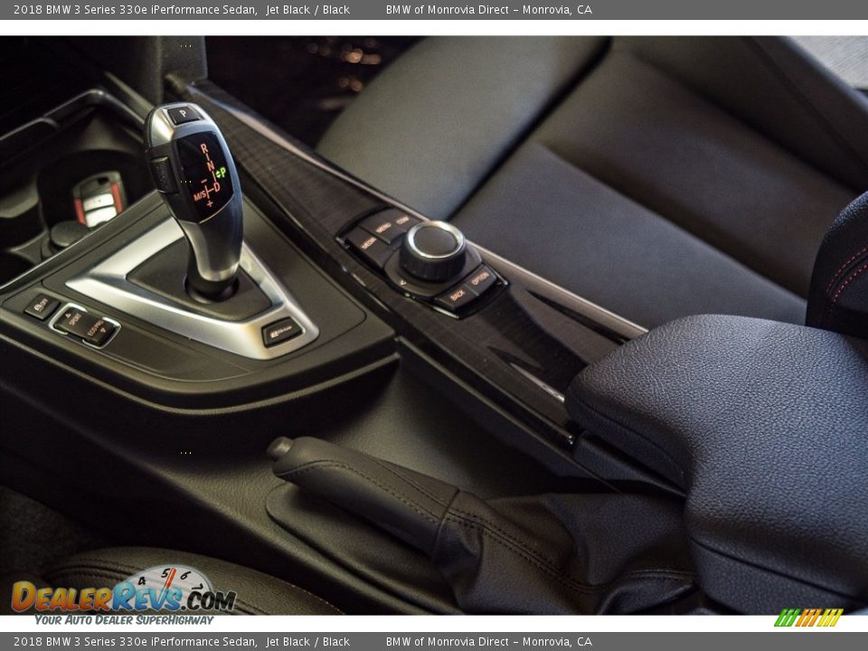 2018 BMW 3 Series 330e iPerformance Sedan Jet Black / Black Photo #7