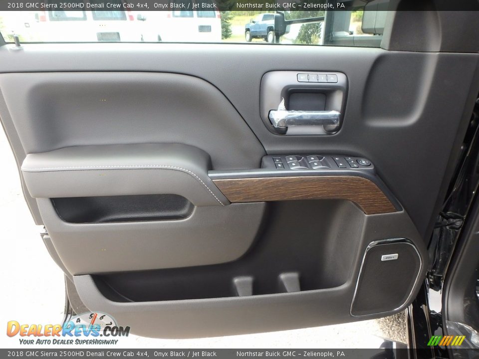 Door Panel of 2018 GMC Sierra 2500HD Denali Crew Cab 4x4 Photo #13