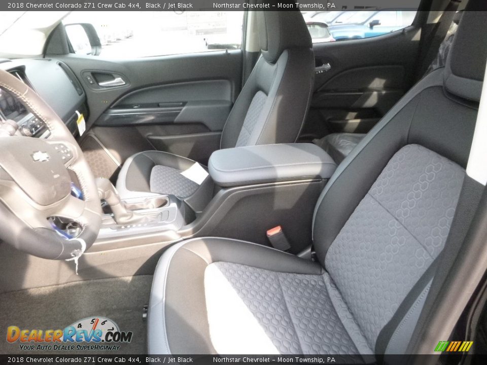 Front Seat of 2018 Chevrolet Colorado Z71 Crew Cab 4x4 Photo #15