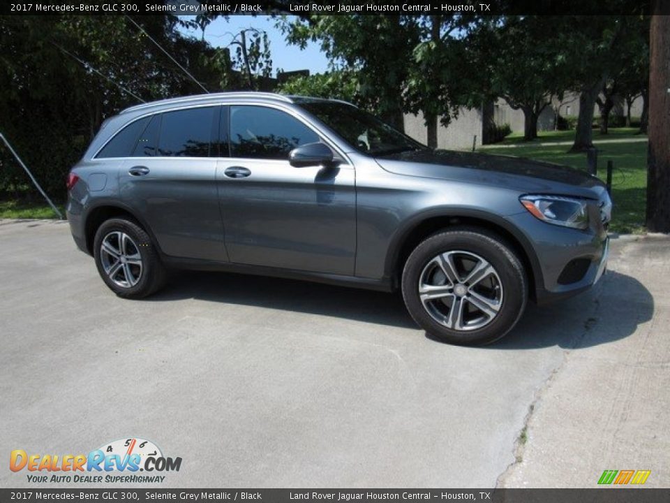 2017 Mercedes-Benz GLC 300 Selenite Grey Metallic / Black Photo #1