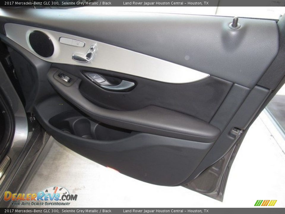 2017 Mercedes-Benz GLC 300 Selenite Grey Metallic / Black Photo #20