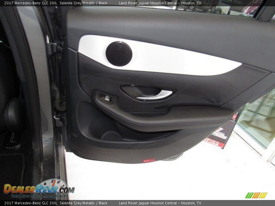 2017 Mercedes-Benz GLC 300 Selenite Grey Metallic / Black Photo #22