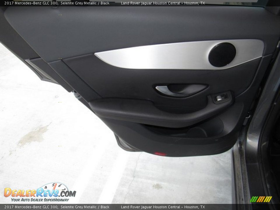 2017 Mercedes-Benz GLC 300 Selenite Grey Metallic / Black Photo #23