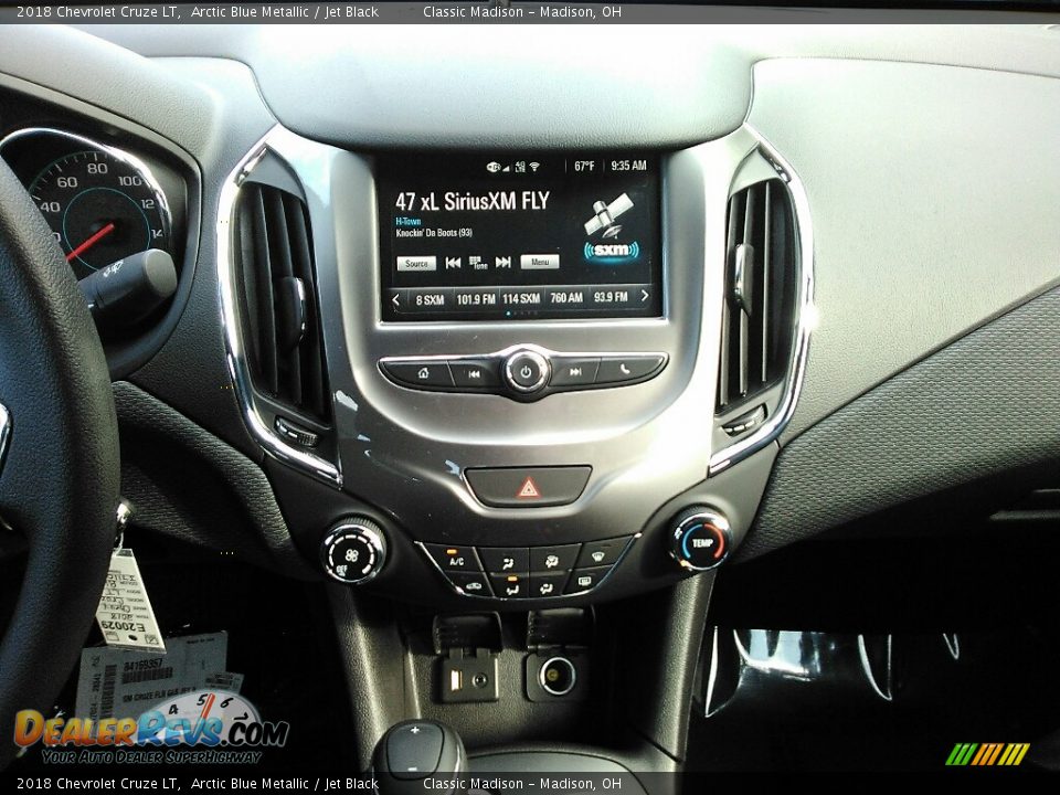 2018 Chevrolet Cruze LT Arctic Blue Metallic / Jet Black Photo #9