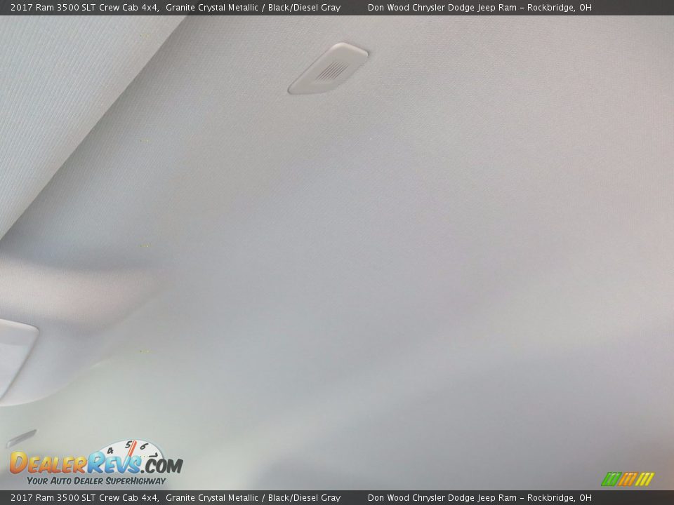 2017 Ram 3500 SLT Crew Cab 4x4 Granite Crystal Metallic / Black/Diesel Gray Photo #26