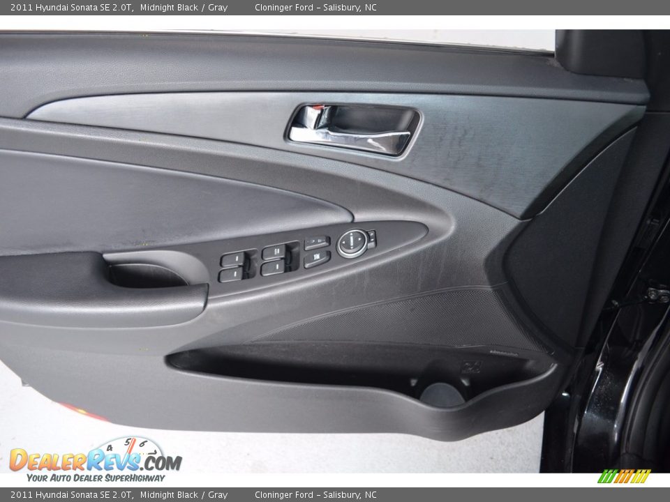 2011 Hyundai Sonata SE 2.0T Midnight Black / Gray Photo #8