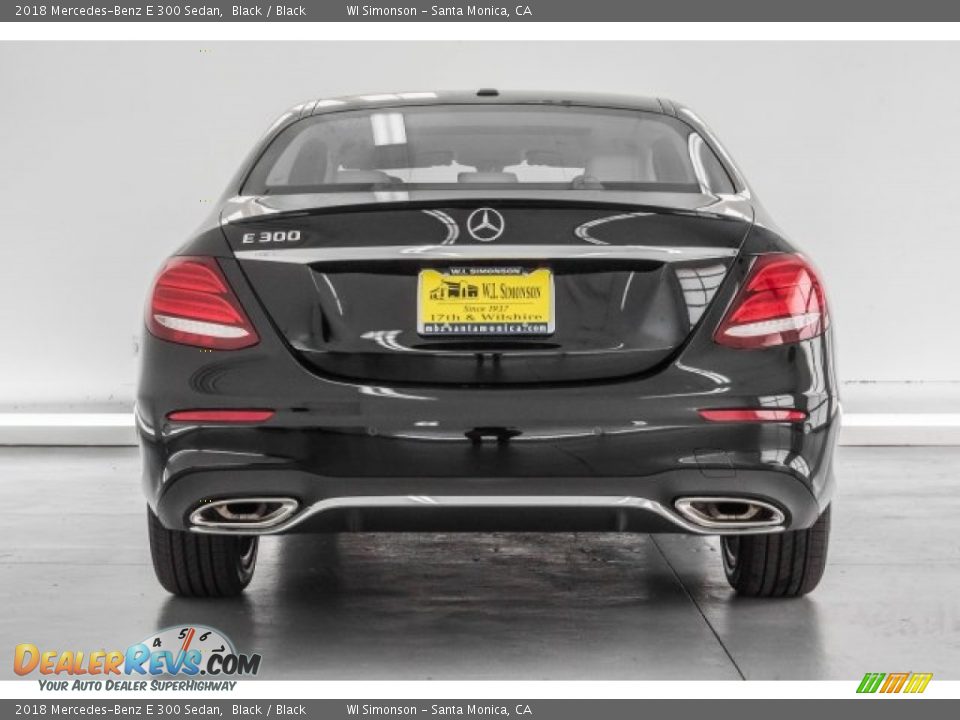 2018 Mercedes-Benz E 300 Sedan Black / Black Photo #4