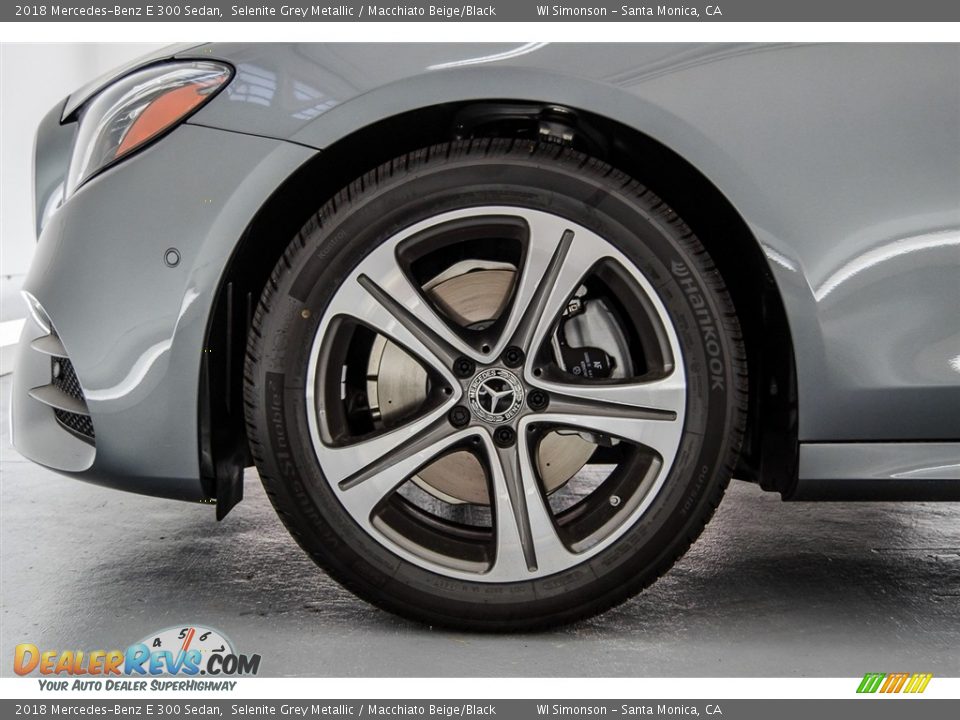 2018 Mercedes-Benz E 300 Sedan Selenite Grey Metallic / Macchiato Beige/Black Photo #9