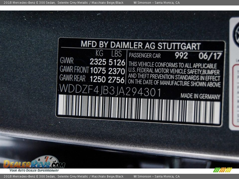 2018 Mercedes-Benz E 300 Sedan Selenite Grey Metallic / Macchiato Beige/Black Photo #10