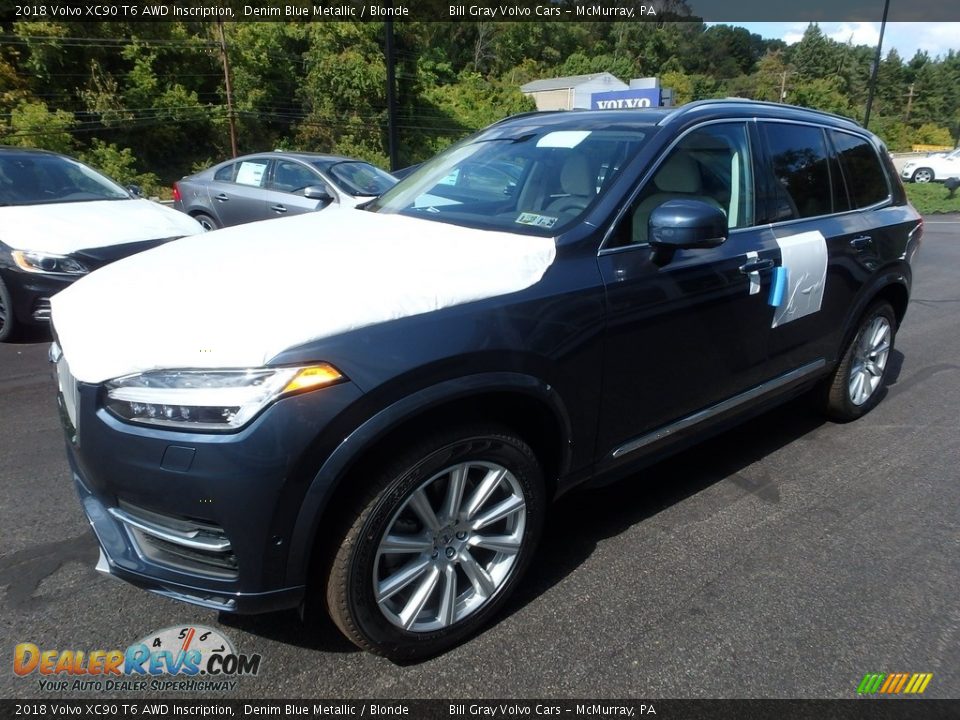 Front 3/4 View of 2018 Volvo XC90 T6 AWD Inscription Photo #5
