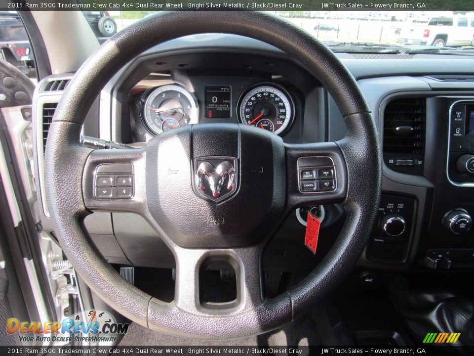 2015 Ram 3500 Tradesman Crew Cab 4x4 Dual Rear Wheel Bright Silver Metallic / Black/Diesel Gray Photo #13