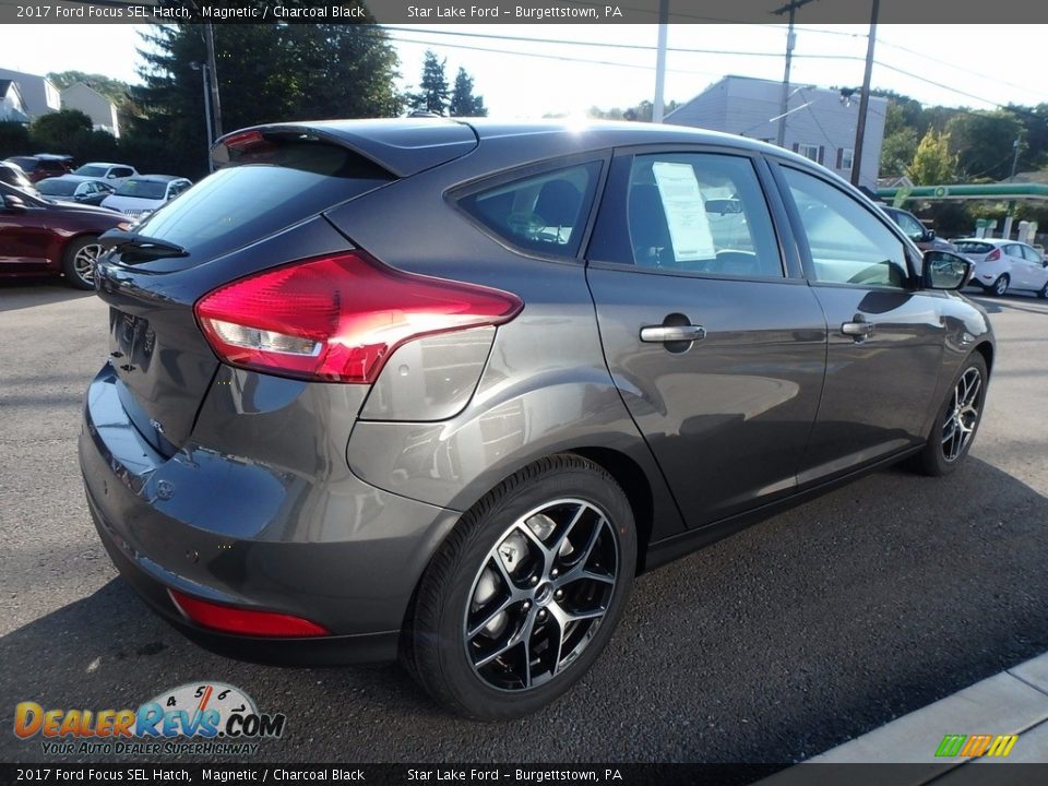 2017 Ford Focus SEL Hatch Magnetic / Charcoal Black Photo #5