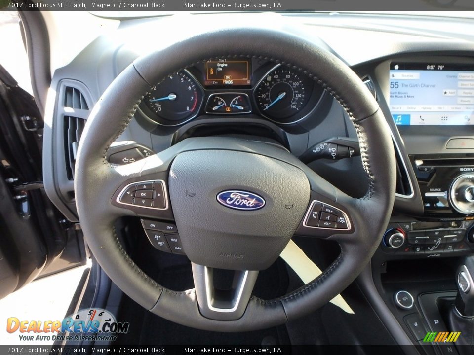 2017 Ford Focus SEL Hatch Magnetic / Charcoal Black Photo #16