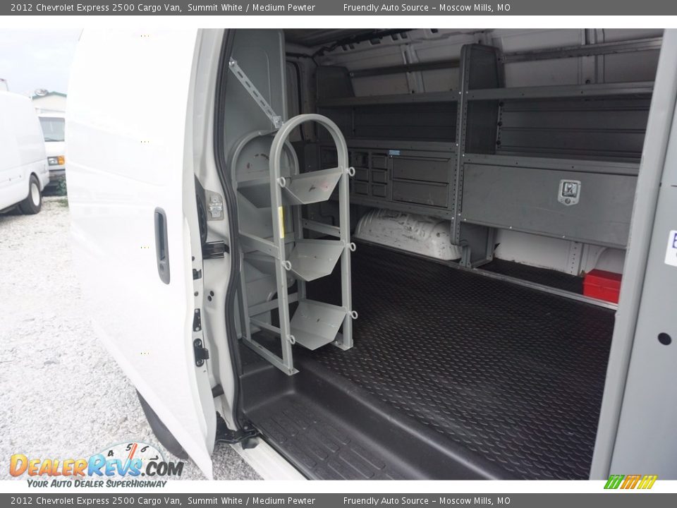 2012 Chevrolet Express 2500 Cargo Van Summit White / Medium Pewter Photo #5