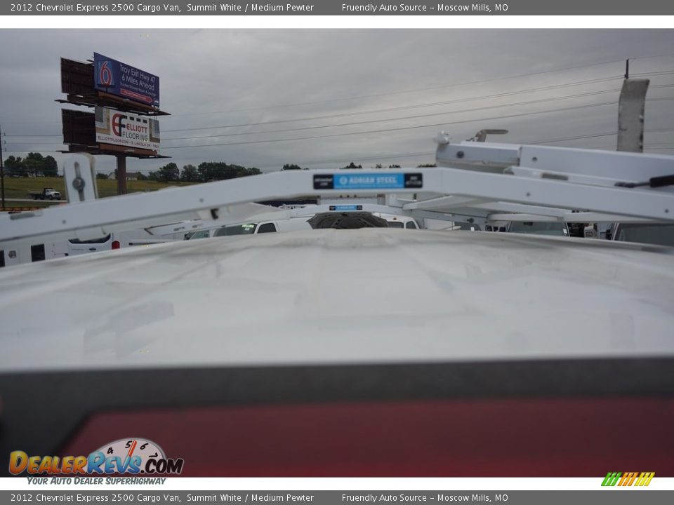 2012 Chevrolet Express 2500 Cargo Van Summit White / Medium Pewter Photo #35