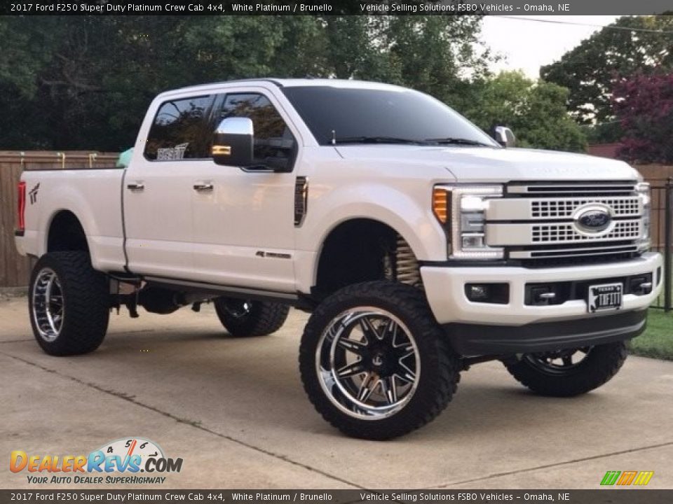 2017 Ford F250 Super Duty Platinum Crew Cab 4x4 White Platinum / Brunello Photo #1