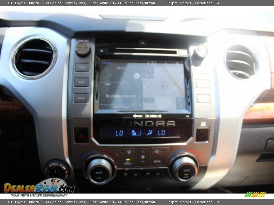 2018 Toyota Tundra 1794 Edition CrewMax 4x4 Super White / 1794 Edition Black/Brown Photo #17