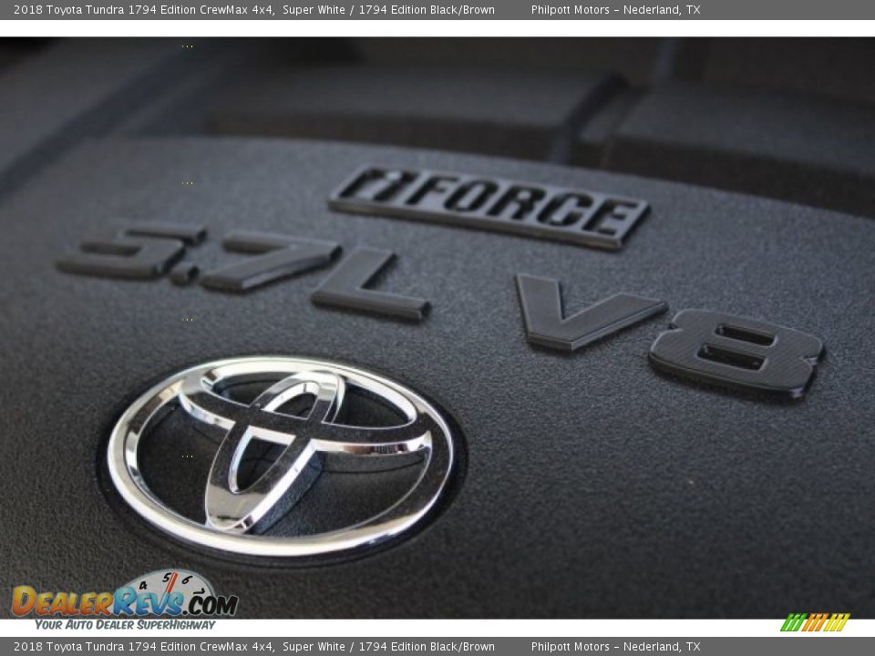 2018 Toyota Tundra 1794 Edition CrewMax 4x4 Super White / 1794 Edition Black/Brown Photo #28