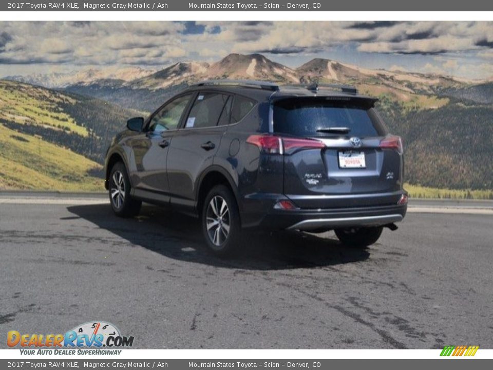 2017 Toyota RAV4 XLE Magnetic Gray Metallic / Ash Photo #3