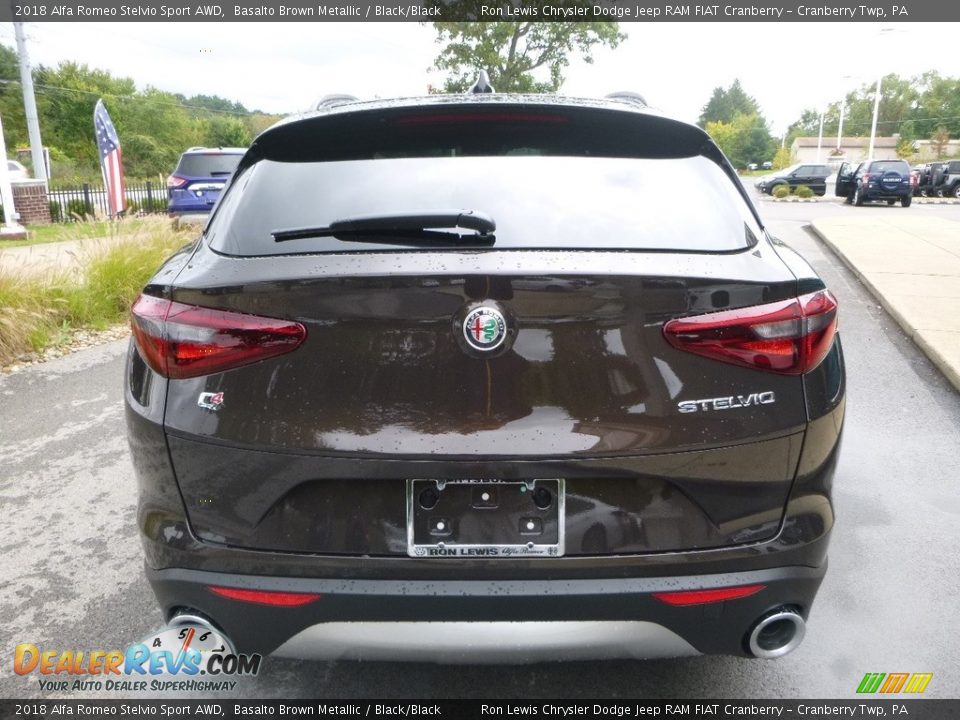 2018 Alfa Romeo Stelvio Sport AWD Basalto Brown Metallic / Black/Black Photo #6