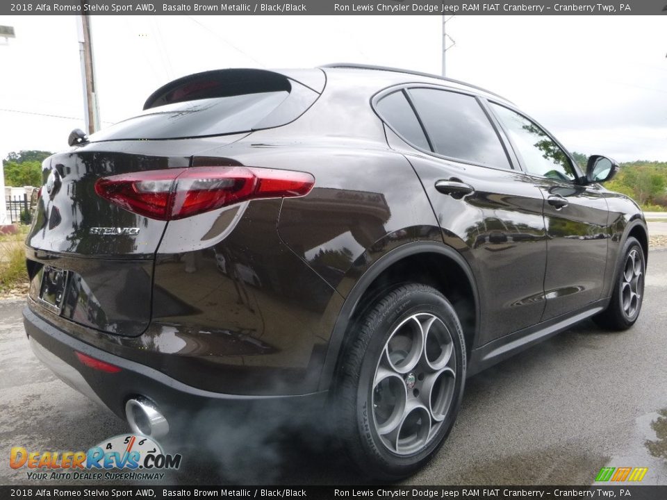2018 Alfa Romeo Stelvio Sport AWD Basalto Brown Metallic / Black/Black Photo #8