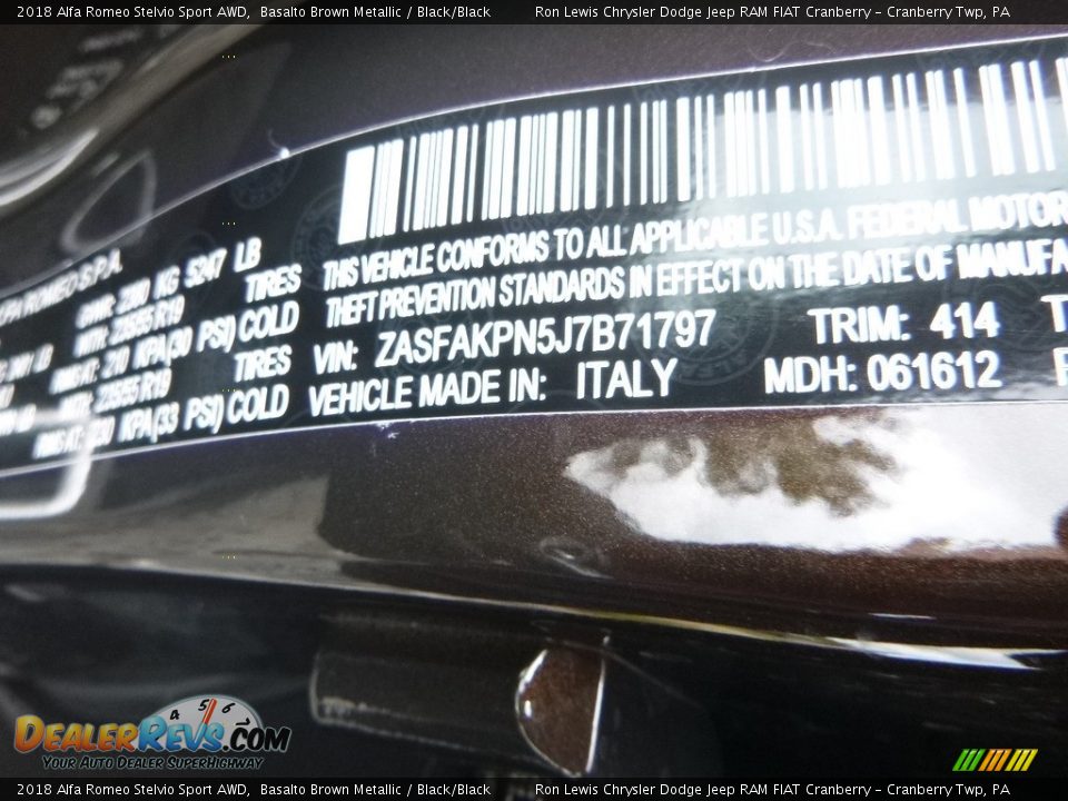 2018 Alfa Romeo Stelvio Sport AWD Basalto Brown Metallic / Black/Black Photo #21