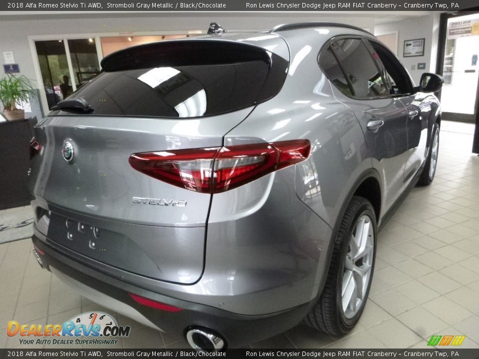 2018 Alfa Romeo Stelvio Ti AWD Stromboli Gray Metallic / Black/Chocolate Photo #6