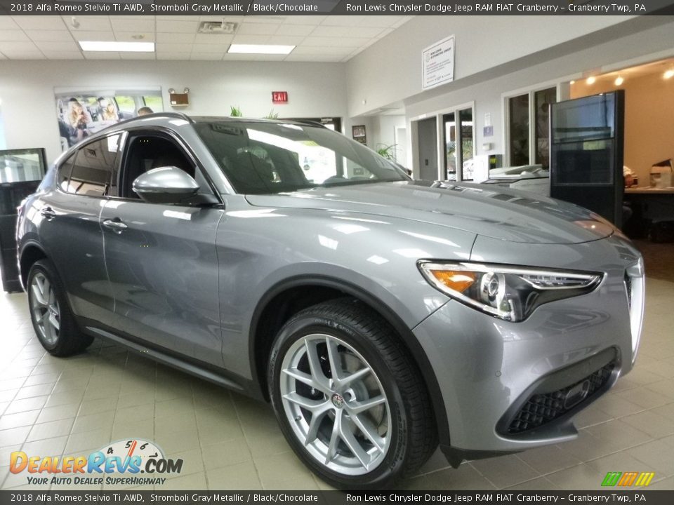 2018 Alfa Romeo Stelvio Ti AWD Stromboli Gray Metallic / Black/Chocolate Photo #10