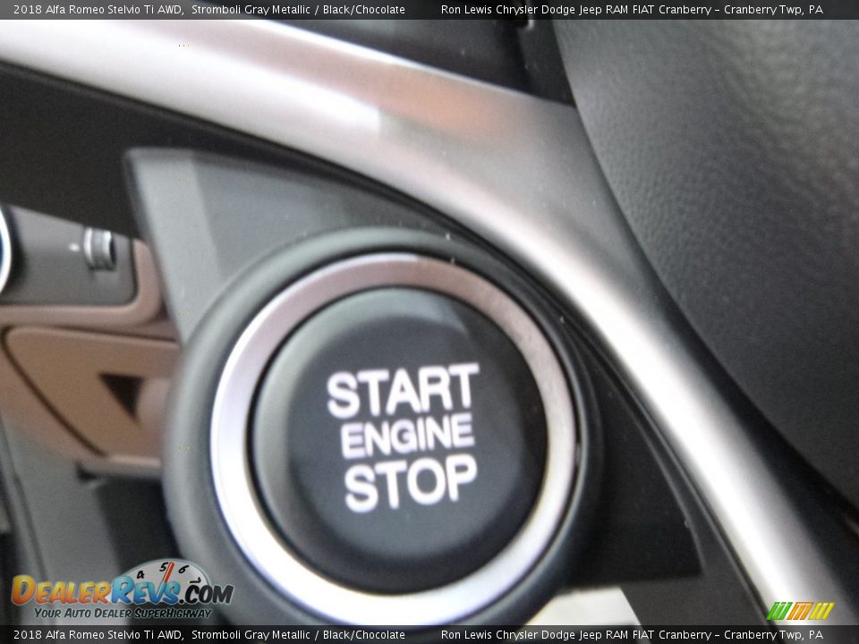 2018 Alfa Romeo Stelvio Ti AWD Stromboli Gray Metallic / Black/Chocolate Photo #25