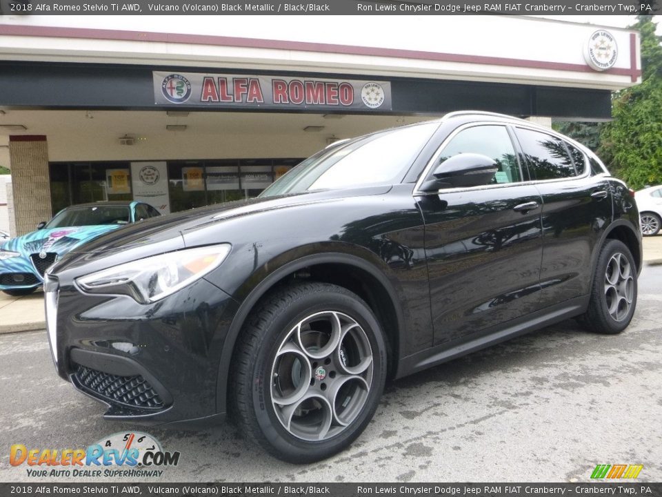 2018 Alfa Romeo Stelvio Ti AWD Vulcano (Volcano) Black Metallic / Black/Black Photo #2