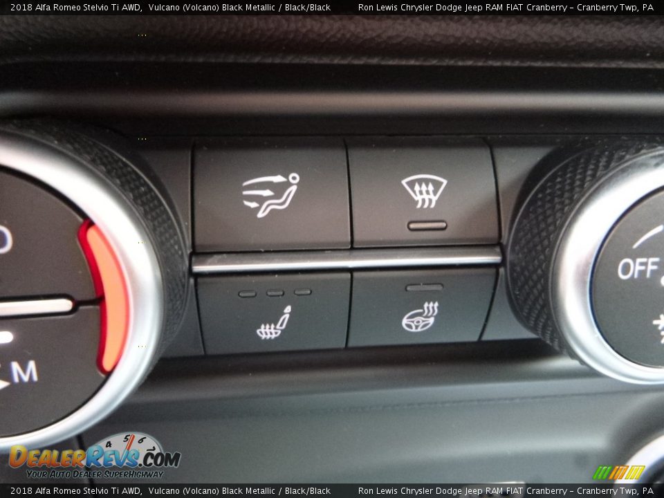2018 Alfa Romeo Stelvio Ti AWD Vulcano (Volcano) Black Metallic / Black/Black Photo #24