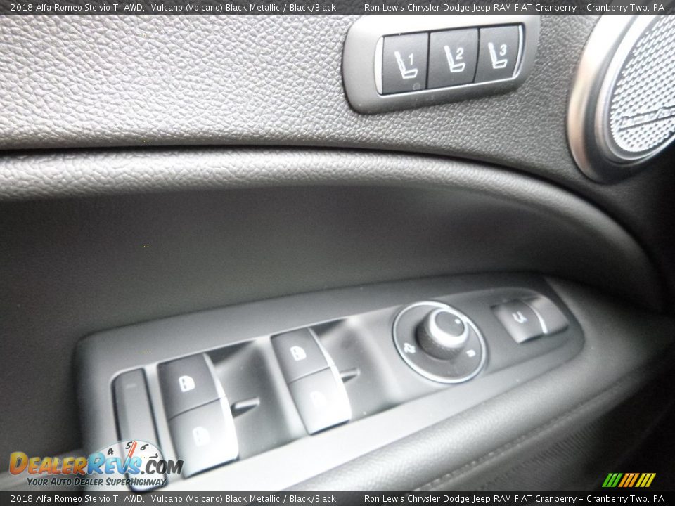 2018 Alfa Romeo Stelvio Ti AWD Vulcano (Volcano) Black Metallic / Black/Black Photo #30