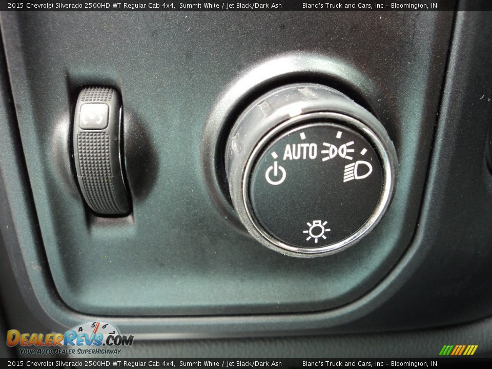 2015 Chevrolet Silverado 2500HD WT Regular Cab 4x4 Summit White / Jet Black/Dark Ash Photo #12