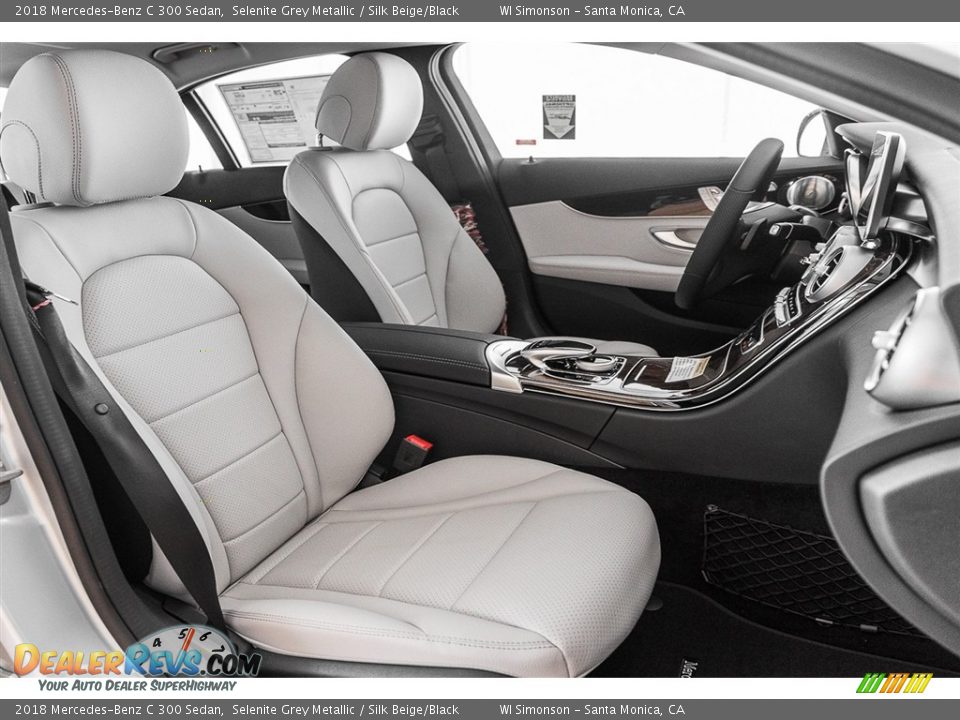 2018 Mercedes-Benz C 300 Sedan Selenite Grey Metallic / Silk Beige/Black Photo #2