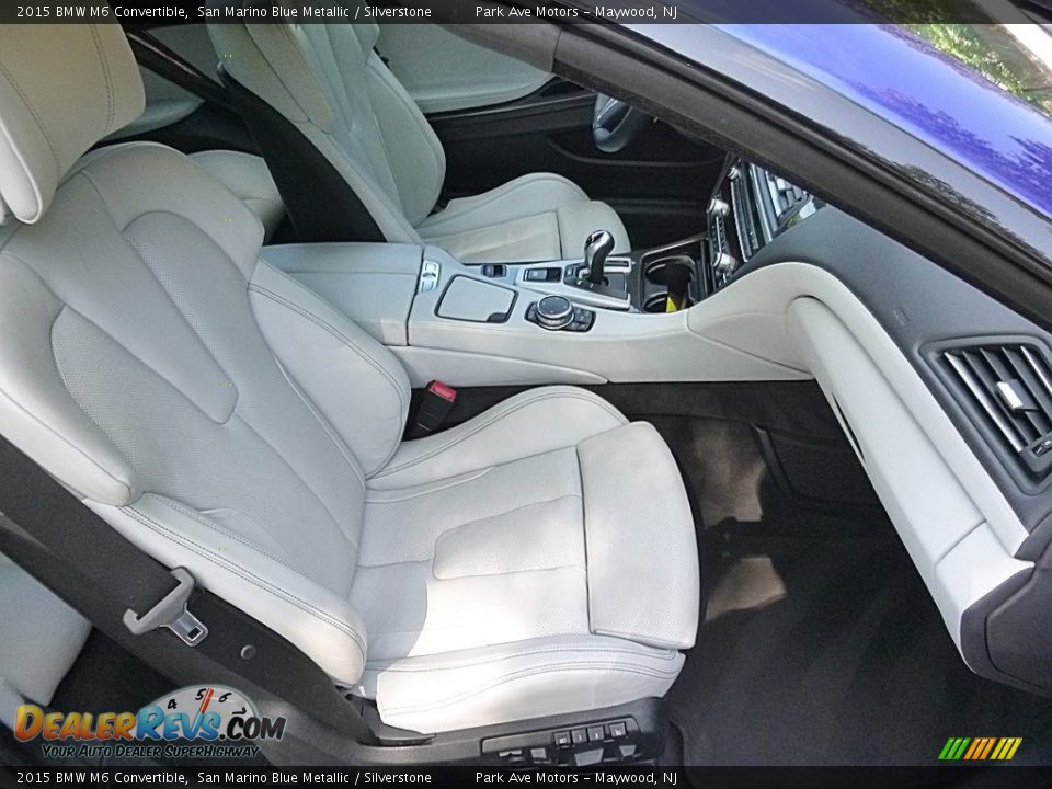 Front Seat of 2015 BMW M6 Convertible Photo #29