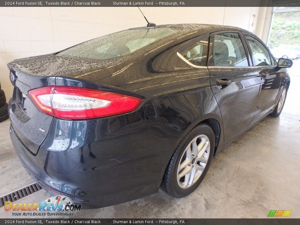 2014 Ford Fusion SE Tuxedo Black / Charcoal Black Photo #2
