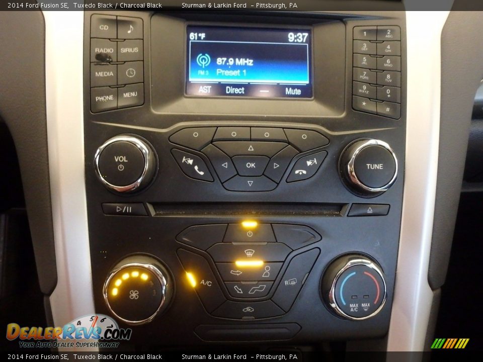 2014 Ford Fusion SE Tuxedo Black / Charcoal Black Photo #14