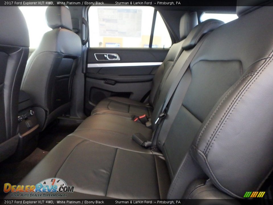 2017 Ford Explorer XLT 4WD White Platinum / Ebony Black Photo #7