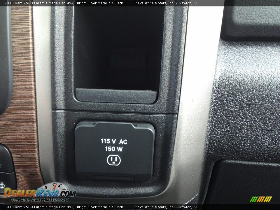 2018 Ram 2500 Laramie Mega Cab 4x4 Bright Silver Metallic / Black Photo #29