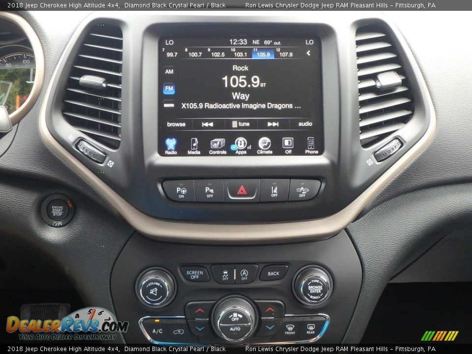 2018 Jeep Cherokee High Altitude 4x4 Diamond Black Crystal Pearl / Black Photo #17