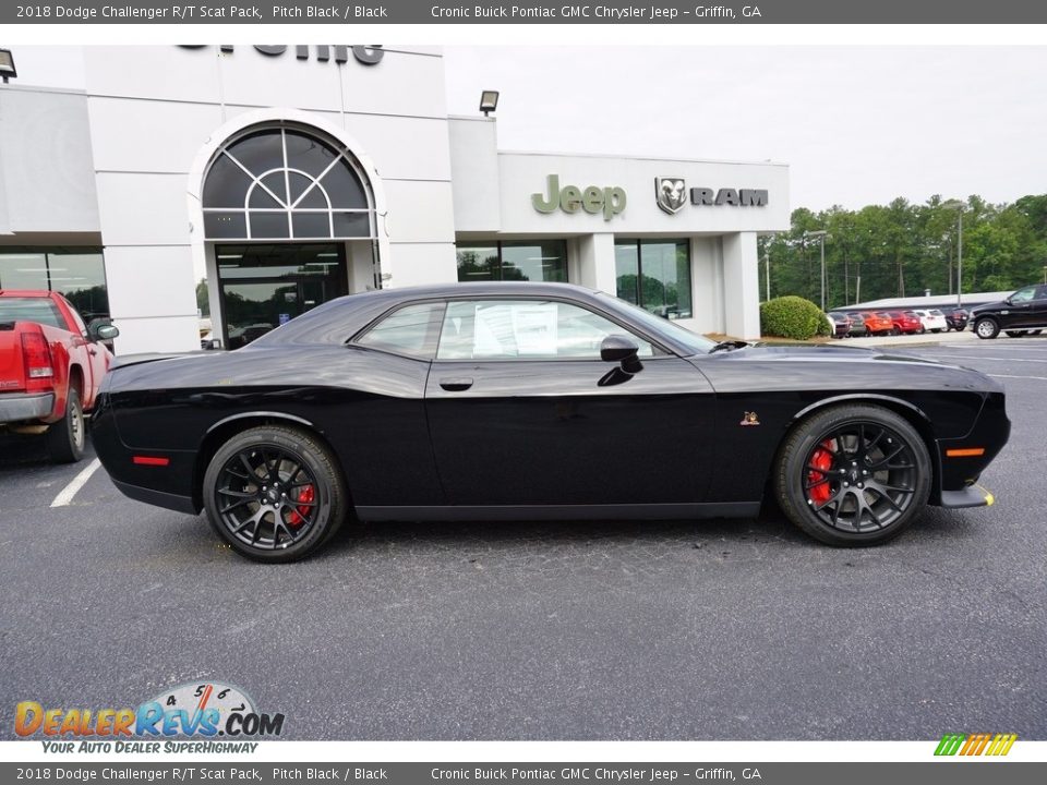 Pitch Black 2018 Dodge Challenger R/T Scat Pack Photo #6