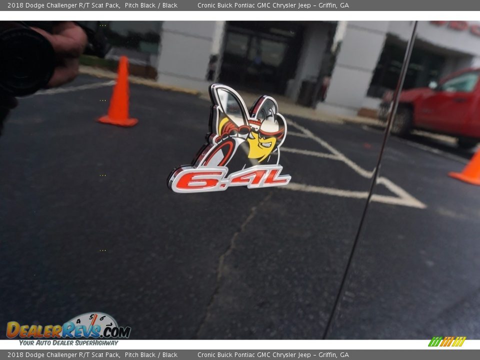 2018 Dodge Challenger R/T Scat Pack Pitch Black / Black Photo #10